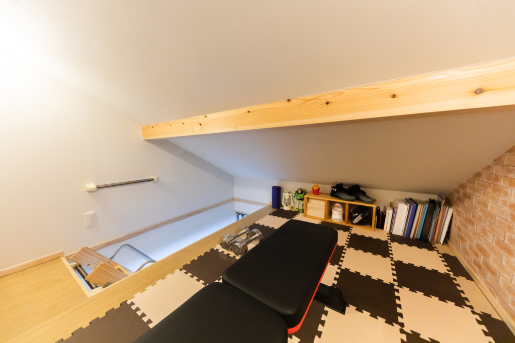 小屋裏