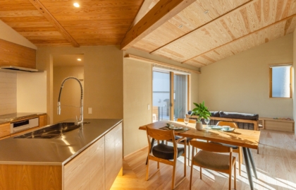 職人とつくる家　自然素材の家