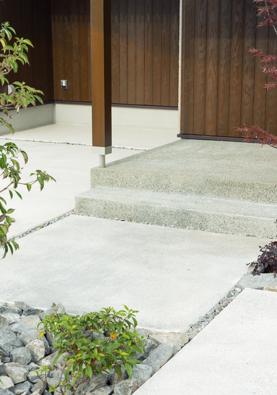 職人とつくる家　自然素材の家