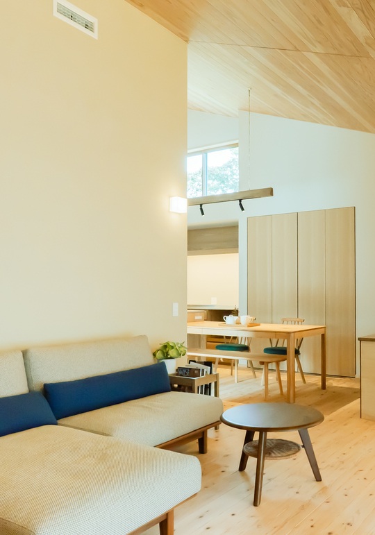 職人とつくる家　自然素材の家