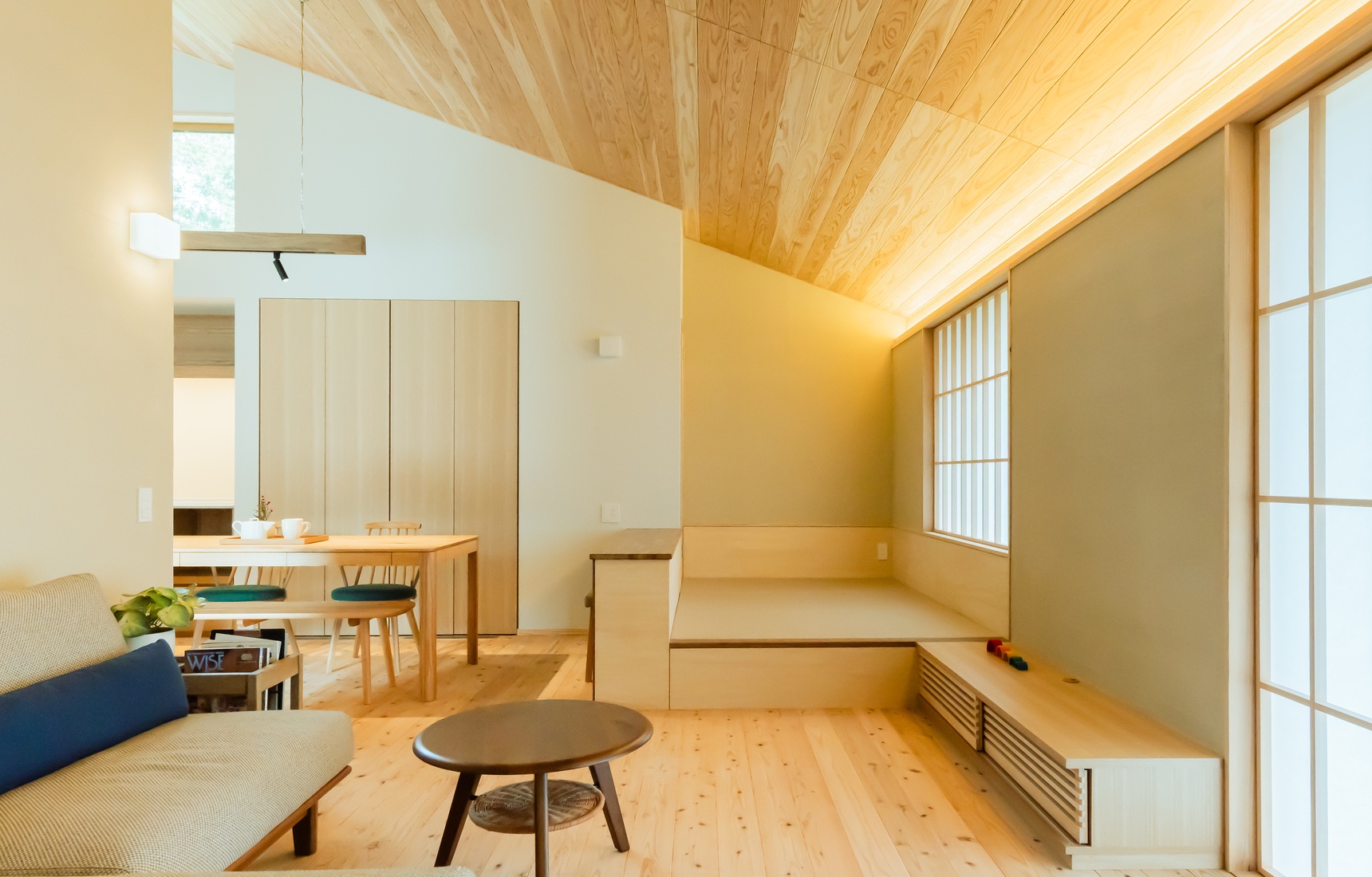 職人とつくる家　自然素材の家