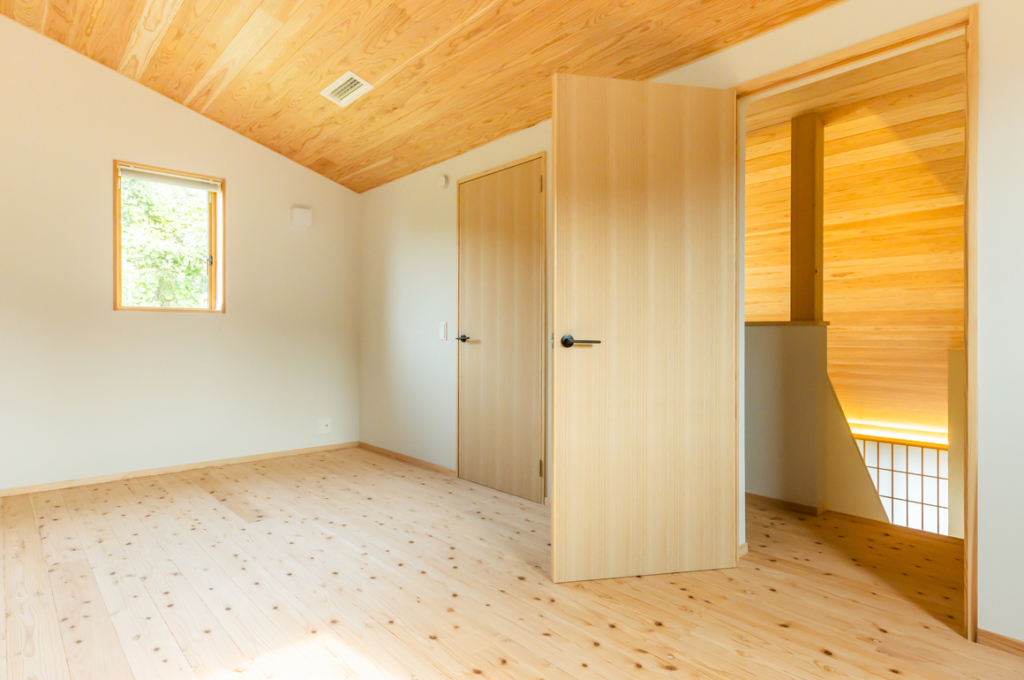 職人とつくる家　自然素材の家